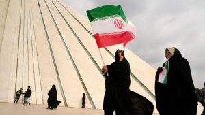 Κοιτάξτε τις γυναίκες, όχι την πυρηνική ενέργεια